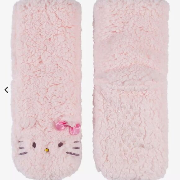 Sanrio Hello Kitty Sherpa Slipper Socks Pink - Picture 2 of 6